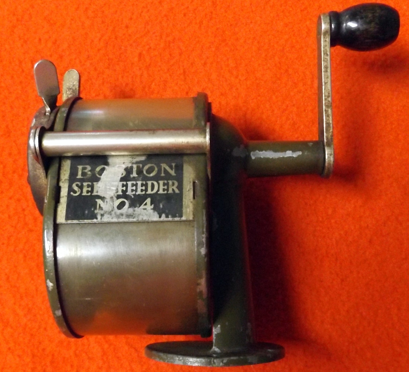 BOSTON NO. 4 PENCIL SHARPENER