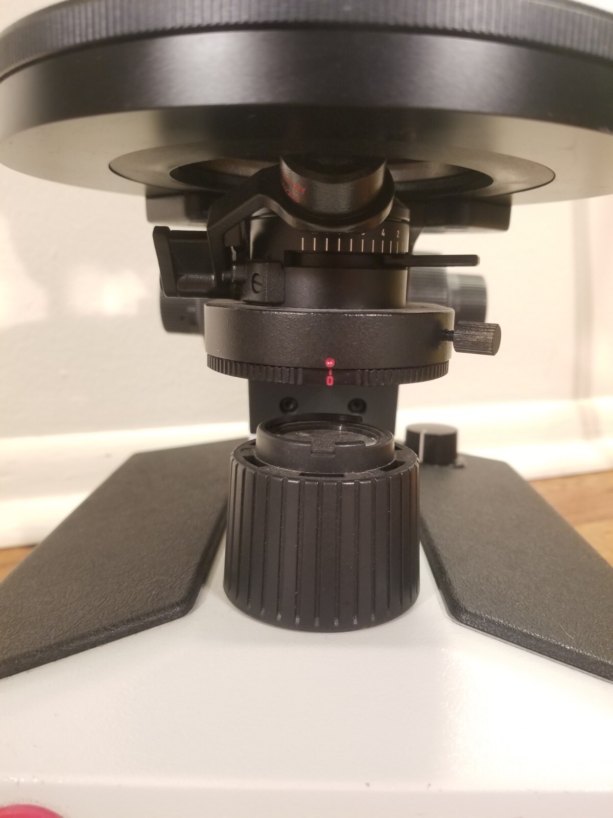Leitz Laborlux 11 Pol S Polarizing Microscope 2.5/10/25/50x Complete