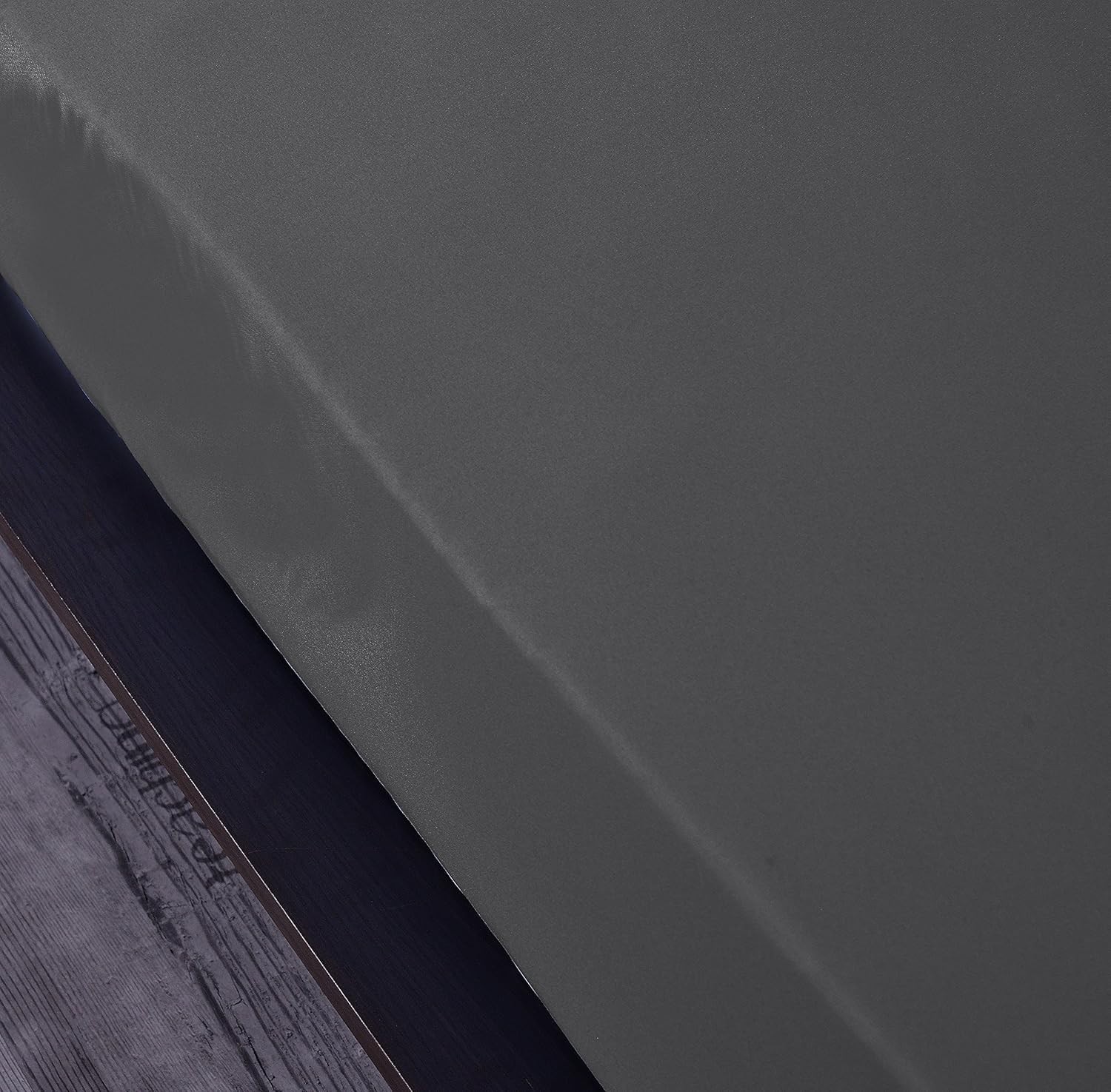 Luxuriously Soft Microfiber Fitted Sheet - Full Size with 14" Deep Pockets