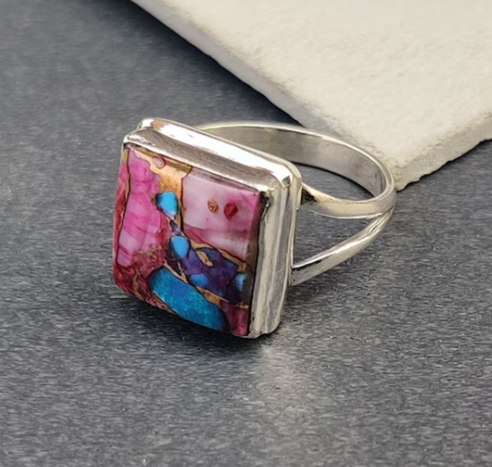 Pink Oyster Copper Turquoise Ring Gemstone 925 Sterling Silver Pretty Ring MK*
