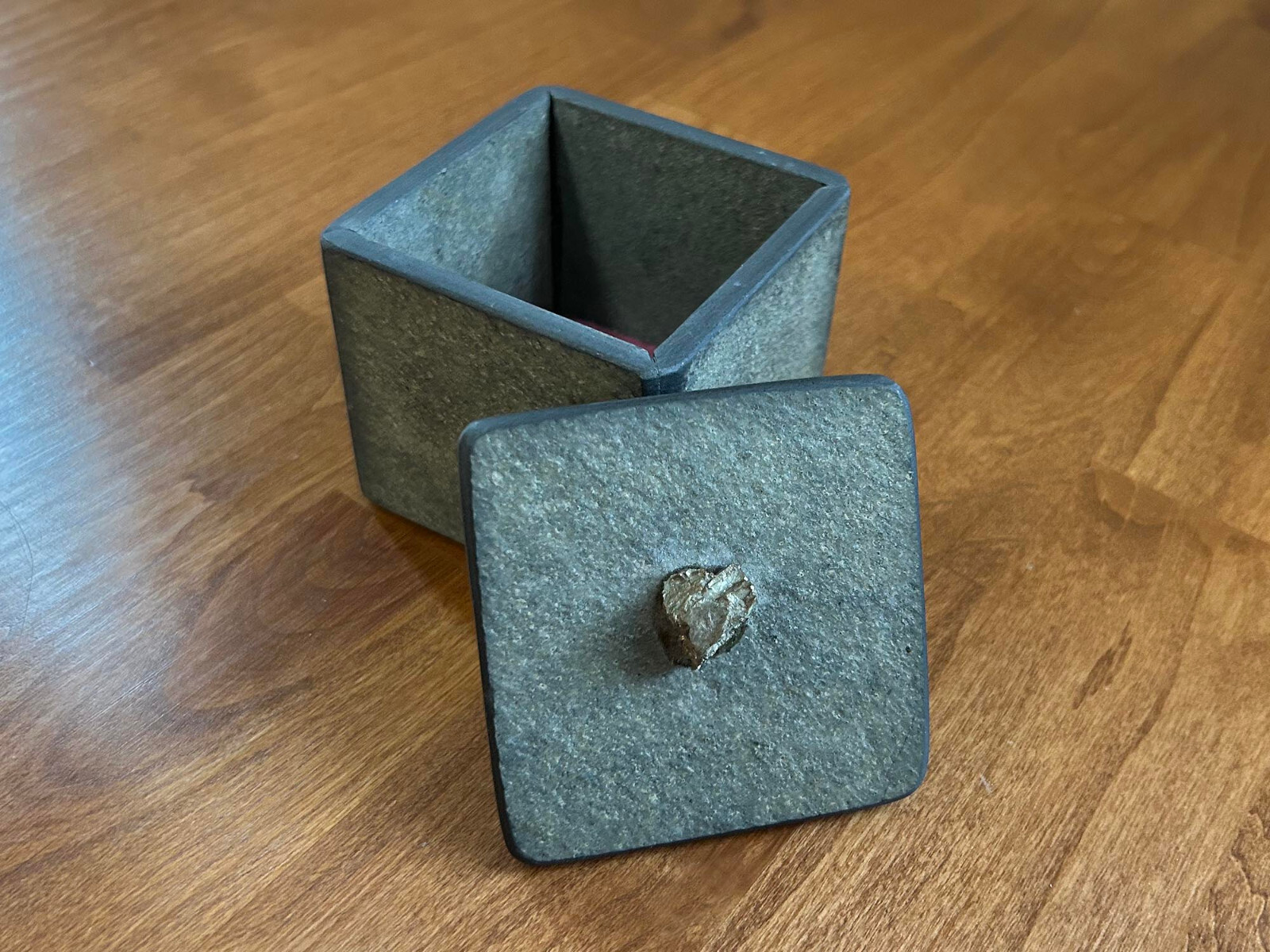Decorative Basalt Keepsake/Trinket Box - 3"x3"x3"