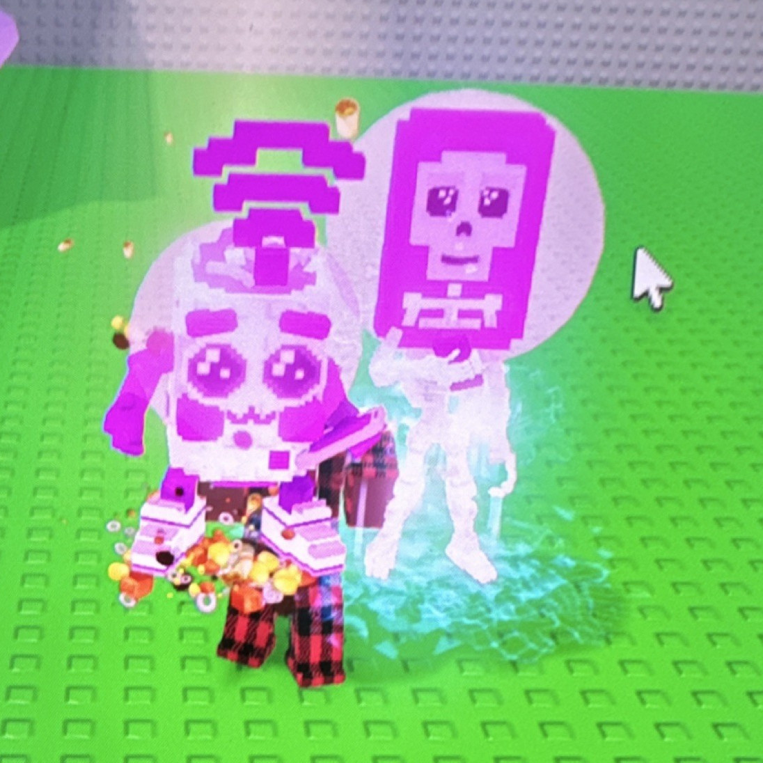 Los Moles candy and bubblegum