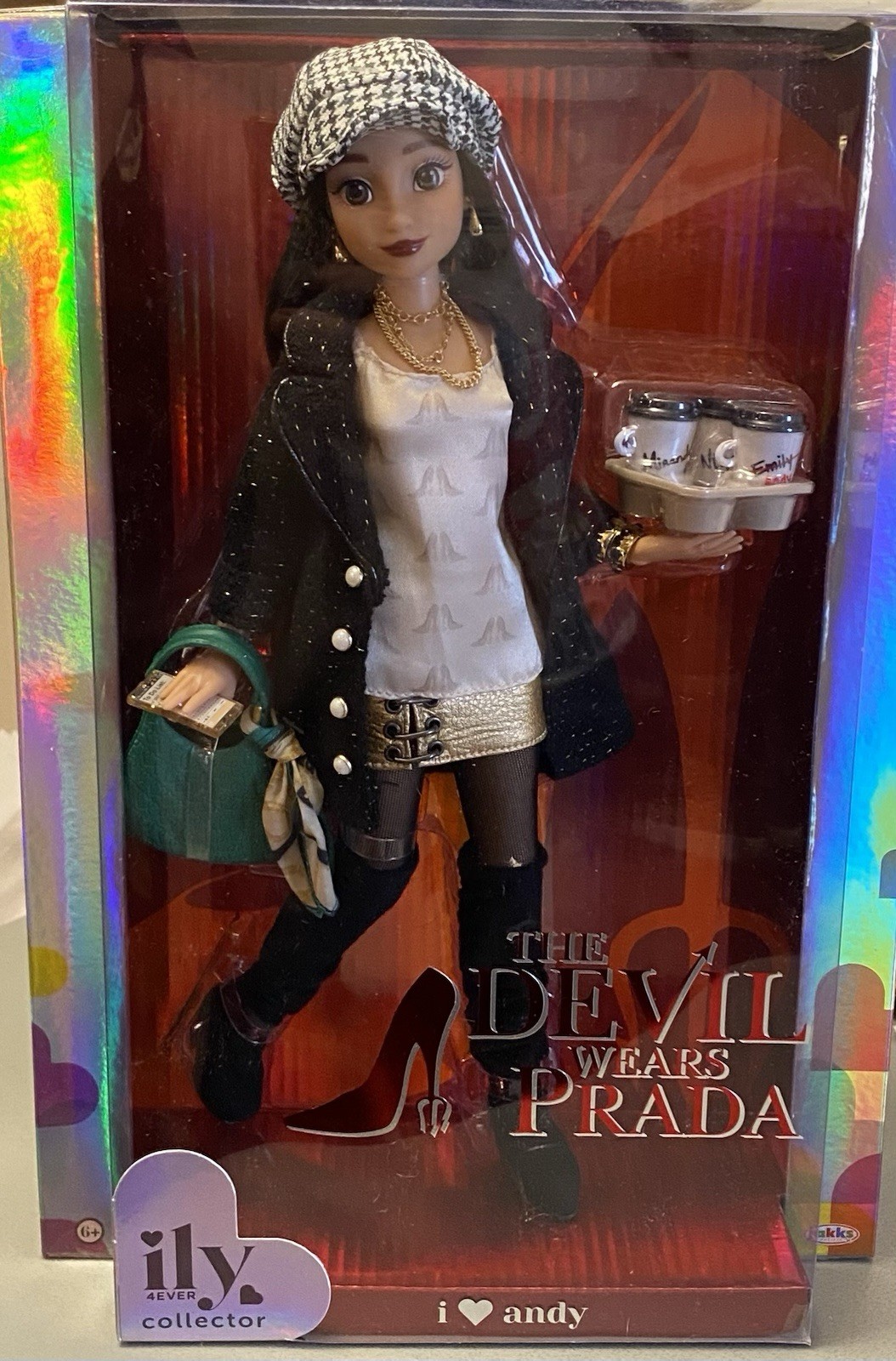 New in hand Movie Devil Wears Prada Anne Hathaway Andy Sachs ILY Fashion Doll