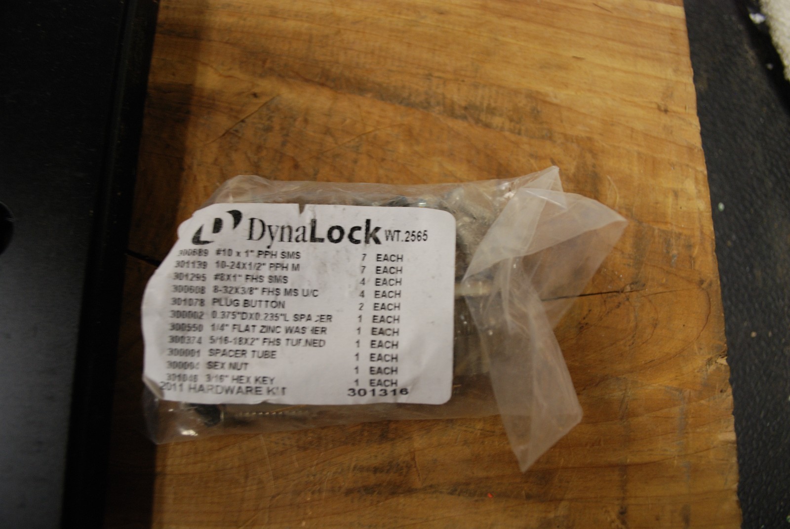 DYNALOCK 2011 Electromagnetic Lock 1200LB G1878655