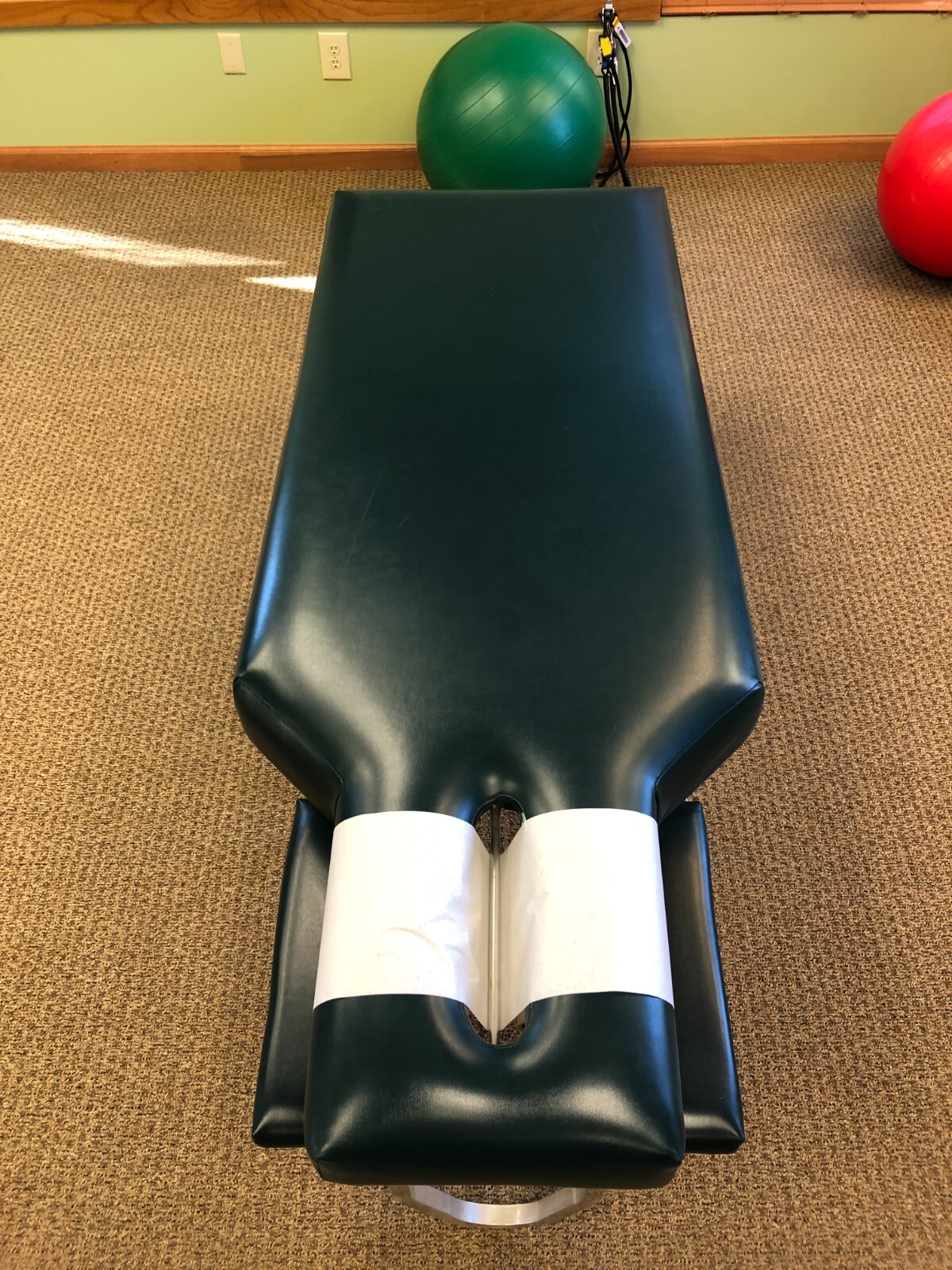 Chiropractic Adjusting/Therapy Table