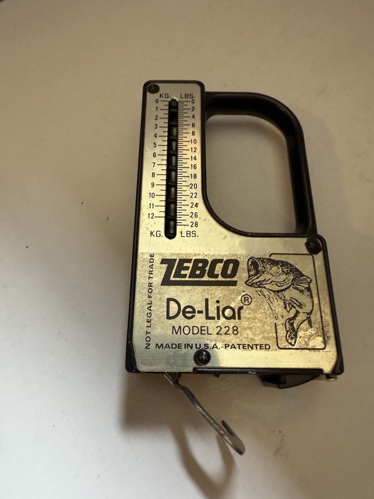 Vintage Zebco Model 228 Fisherman's De-Liar Tape Measure Weight Fish Scale USA