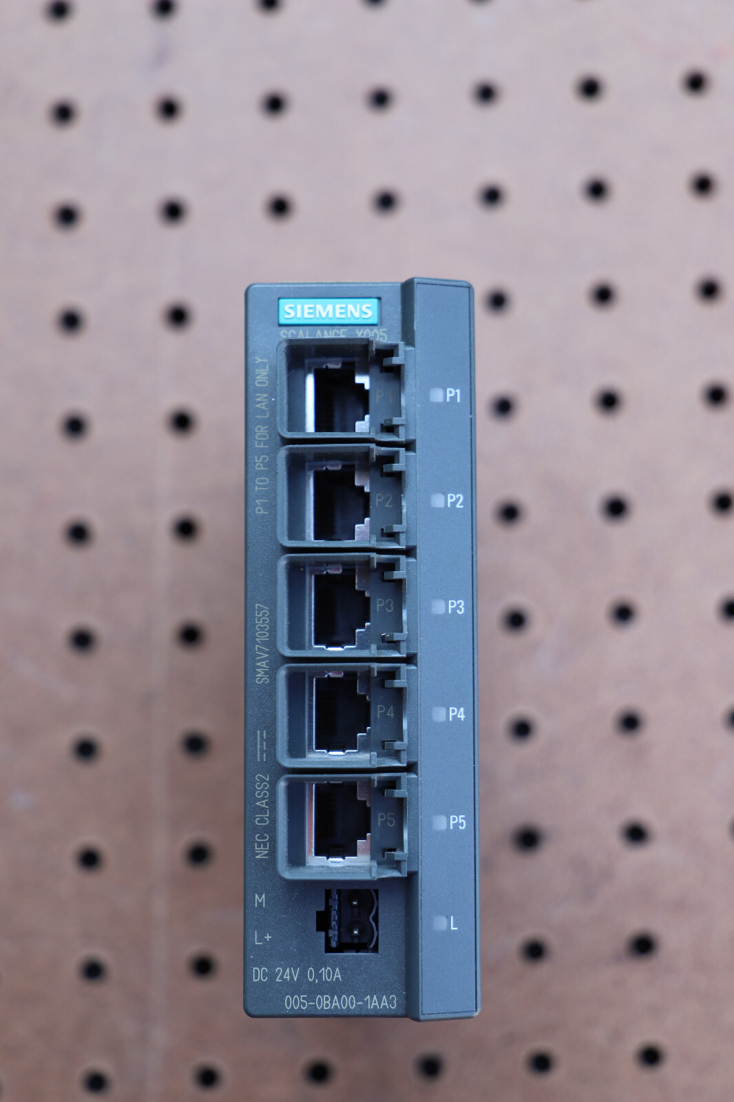 SIEMENS SIMATIC SCALANCE X005 NET INDUSTRIAL ETHERNET SWITCH