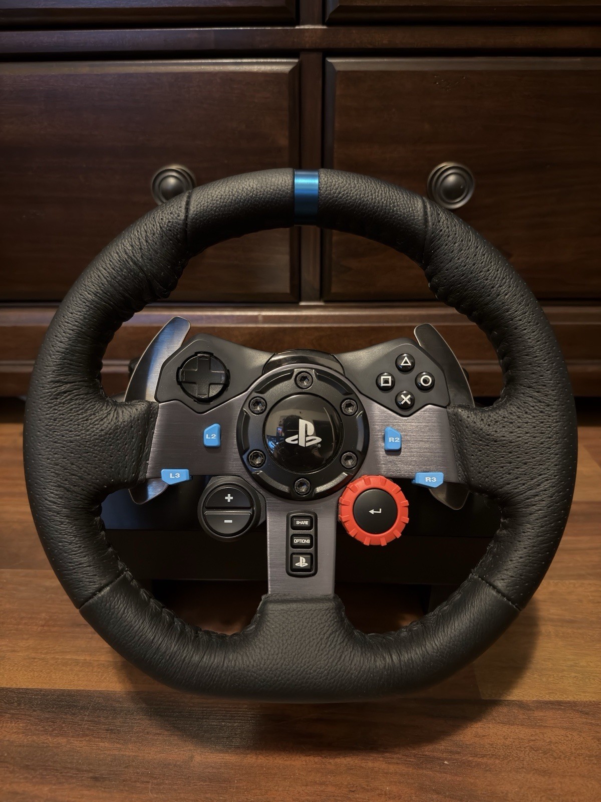 Logitech G29 Driving Force Racing Wheel & Pedals Set PS5 PS4 PS3 and PC.