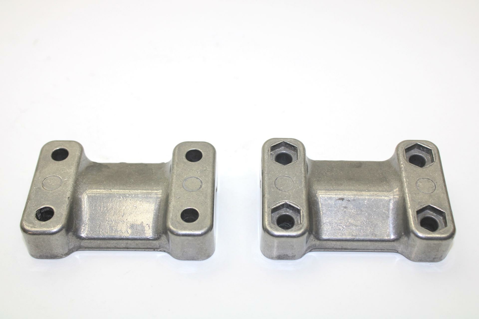 Polaris OEM Handlebar Clamp Mount Set (No Writing) 5631146 Q5565