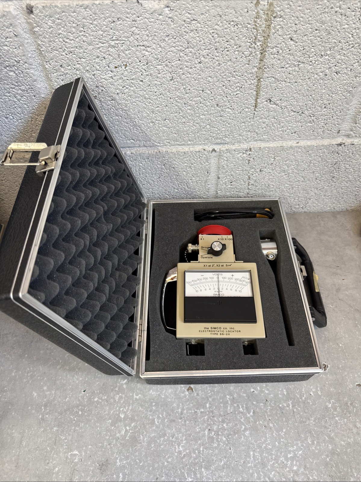 Simco SS-2X Electrostatic Locator w/ Probe 4100127 Case & Cable