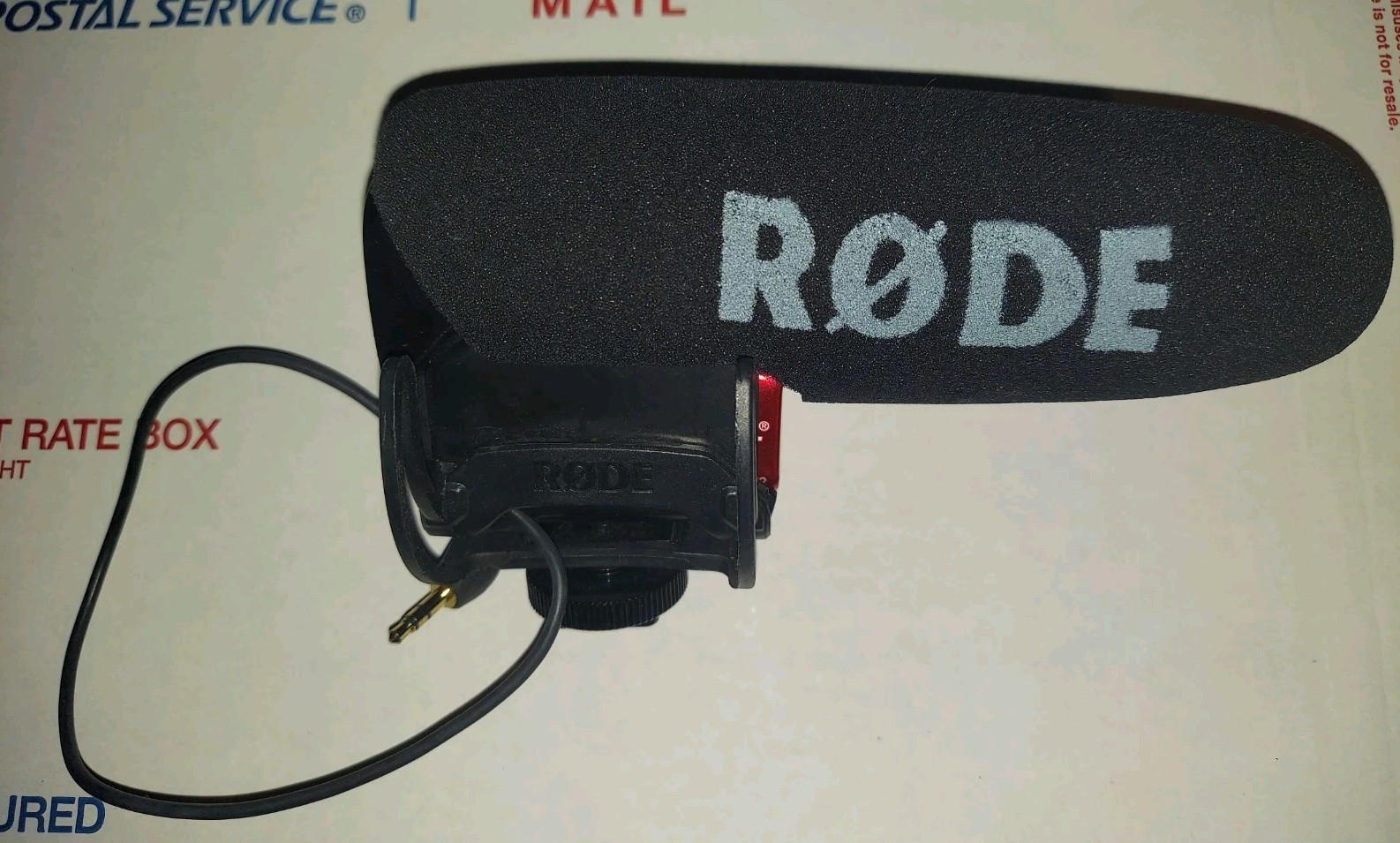 MINT Rode VideoMic Pro Shotgun Condenser Microphone Vlogger TikTok YouTuber