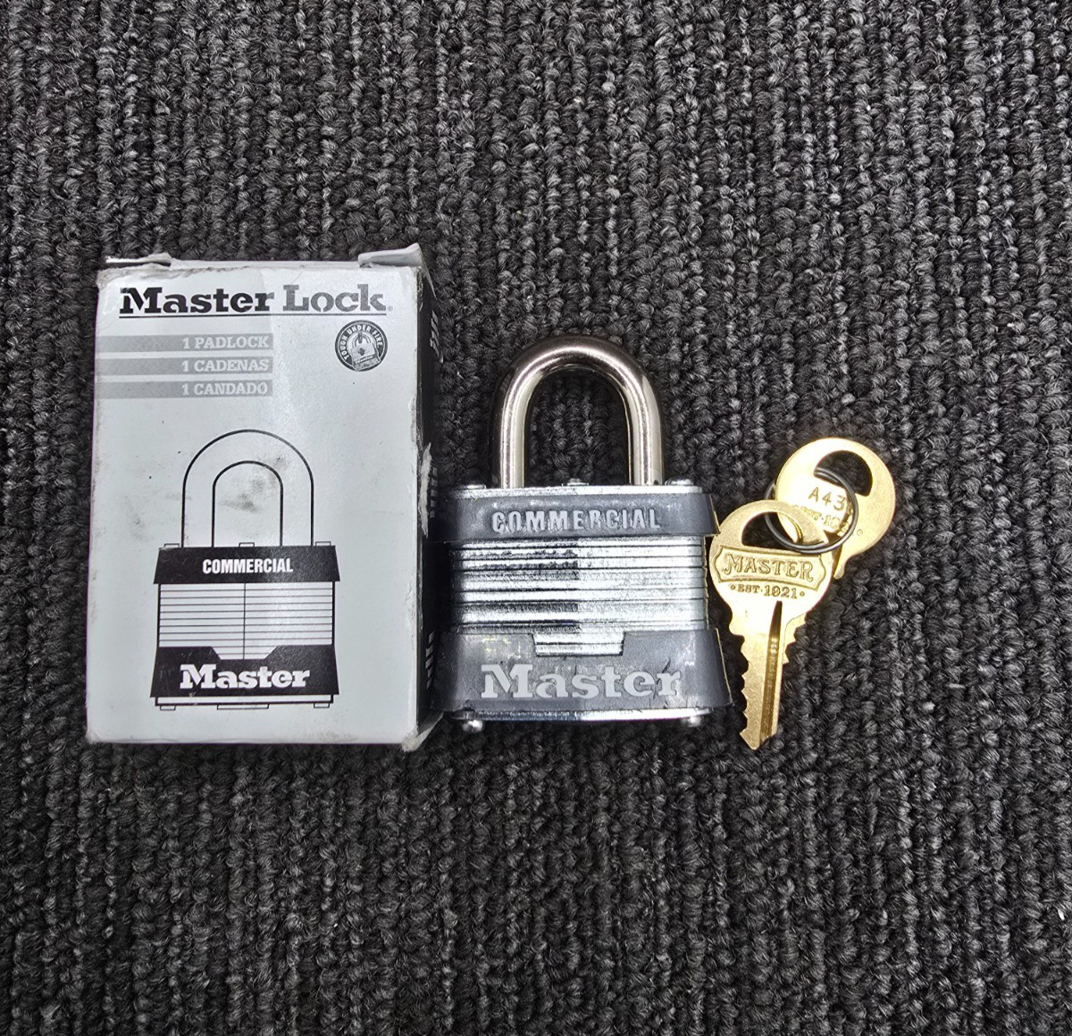 (QTY 3) MasterLock 3KA: Keyed Alike Padlocks Open Shackle 3/4" Shack Height