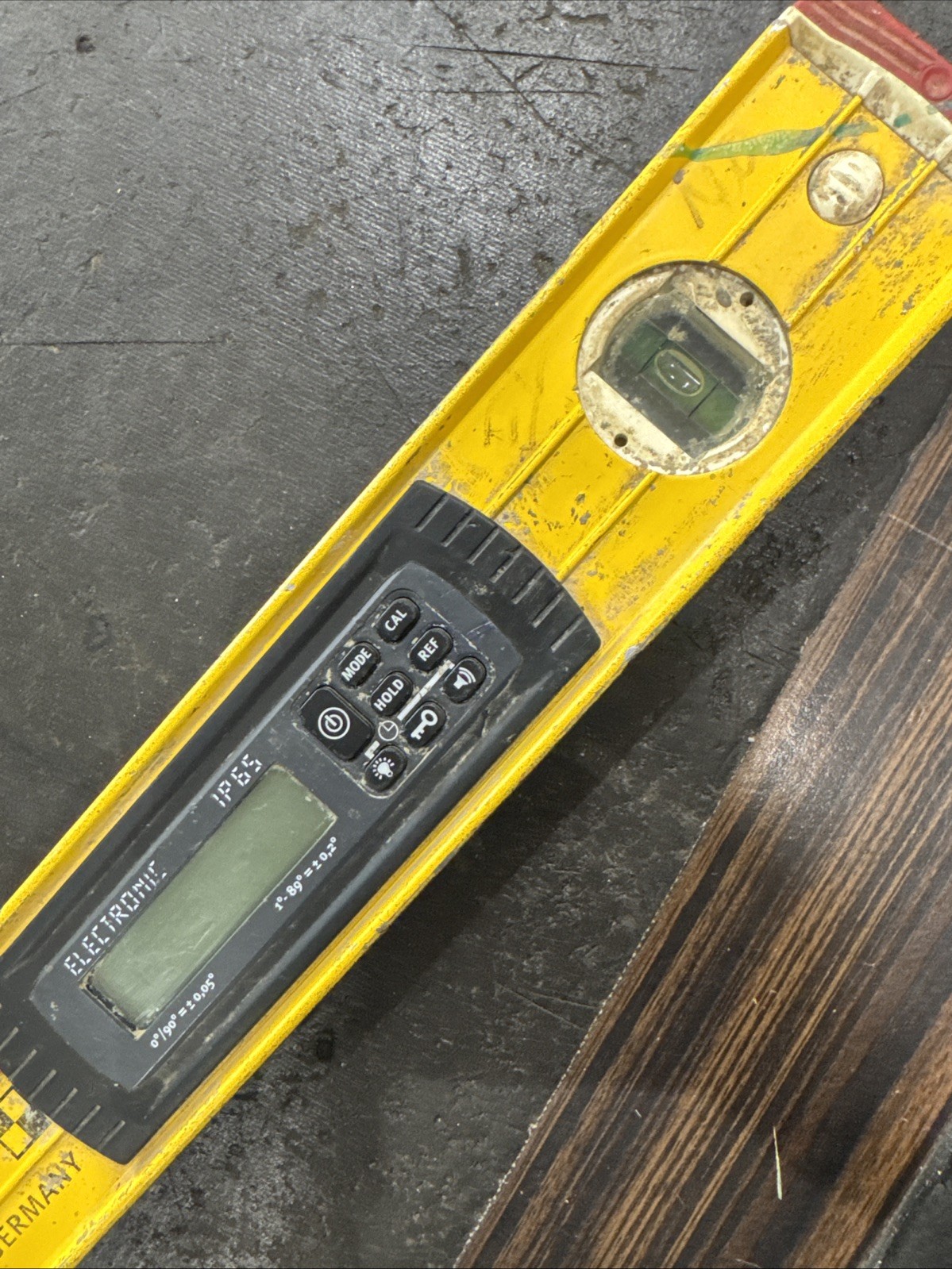Stabila Type 196-2 Electronic Digital Spirit Level 24"