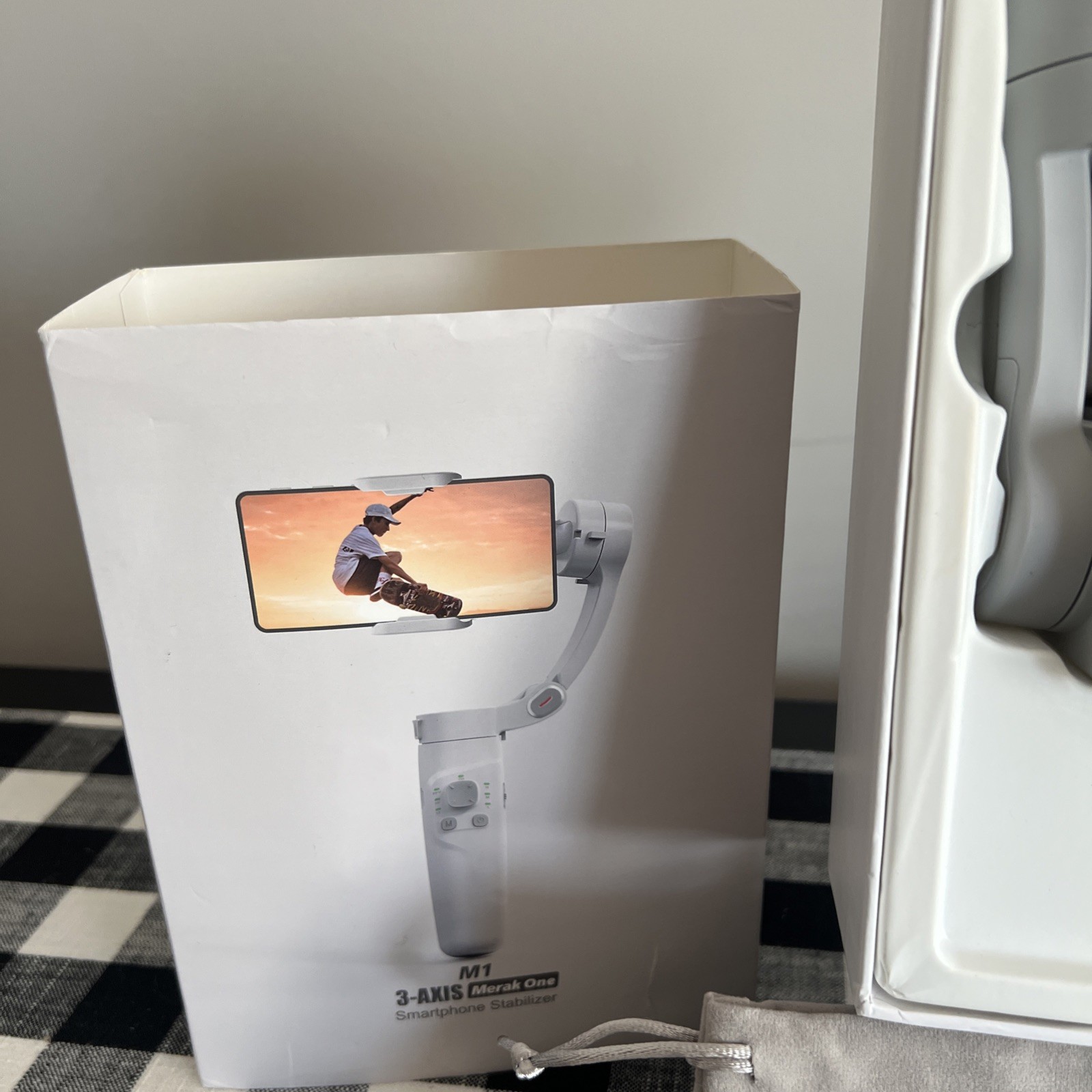 *Merak One *M1 Handheld 3-Axis Smartphone Gimbal Stabilizer *iPhone/Android
