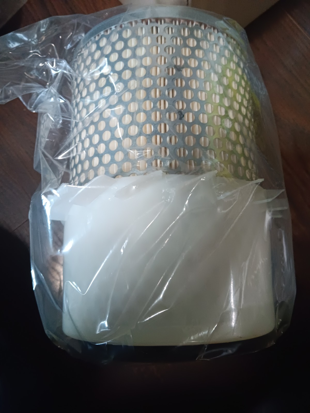 Daewoo A218869, AIR FILTER