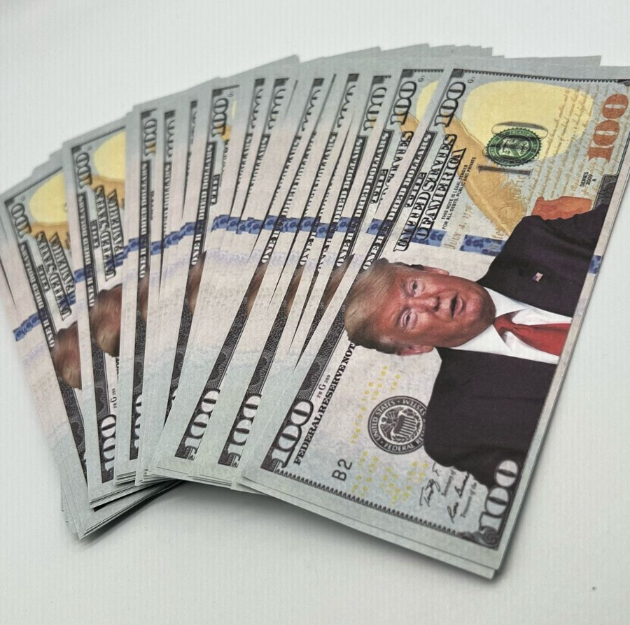 Pack of 100 Donald Trump Presidential 100 Dollar Bills Novelty Collectible