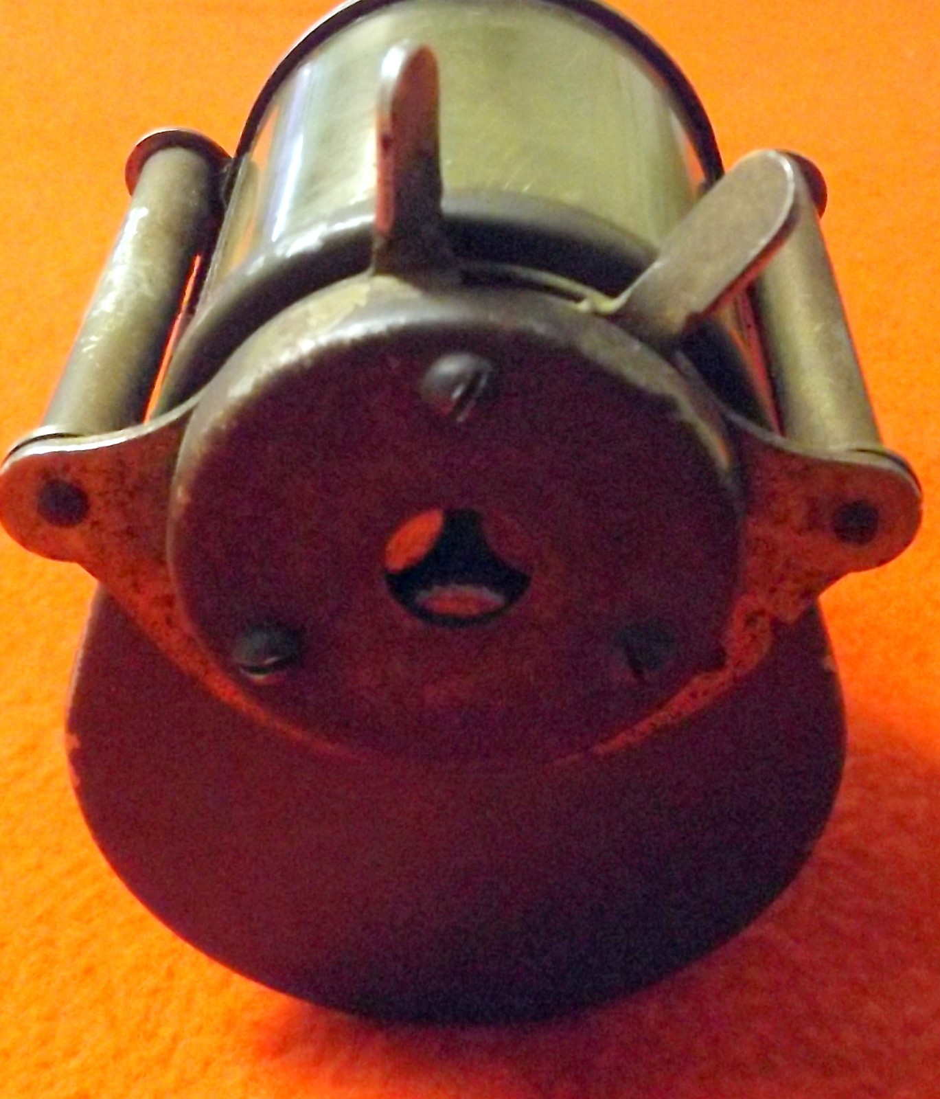 BOSTON NO. 4 PENCIL SHARPENER