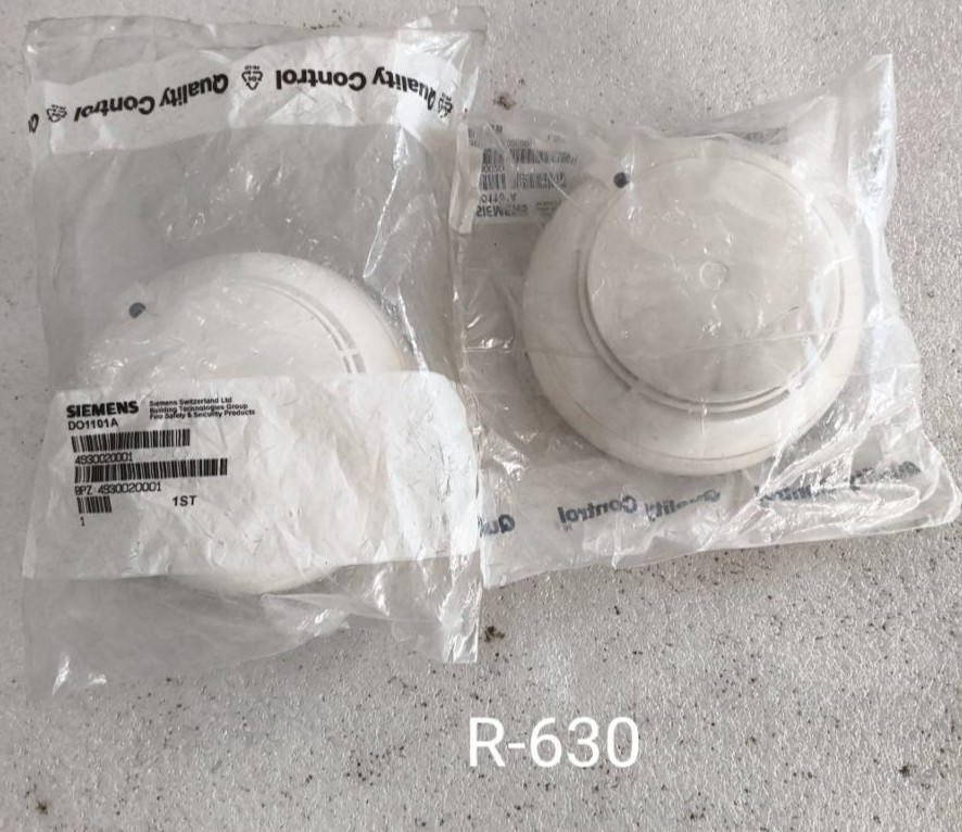 SIEMENS Smoke Detector NEW DO1101A