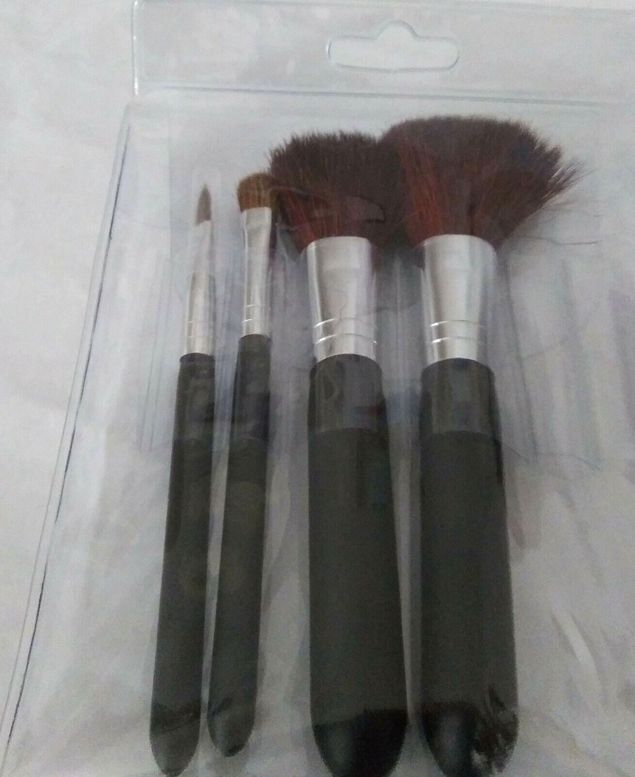 Makeup Brushes, 4pc Set, Powder, Blush, Shadow, Lip Brush