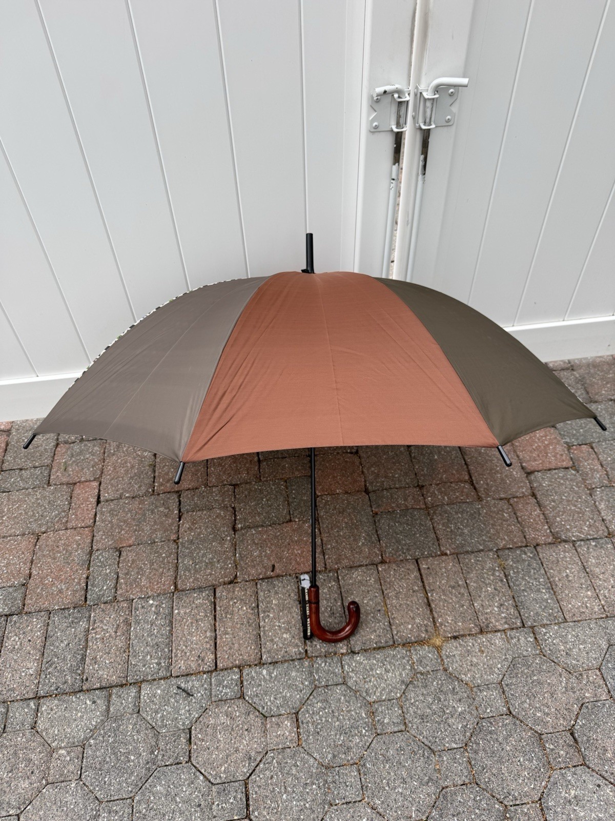 Aramis Talks Weather Umbrella NOS Wood Handle Promo Gift Rare