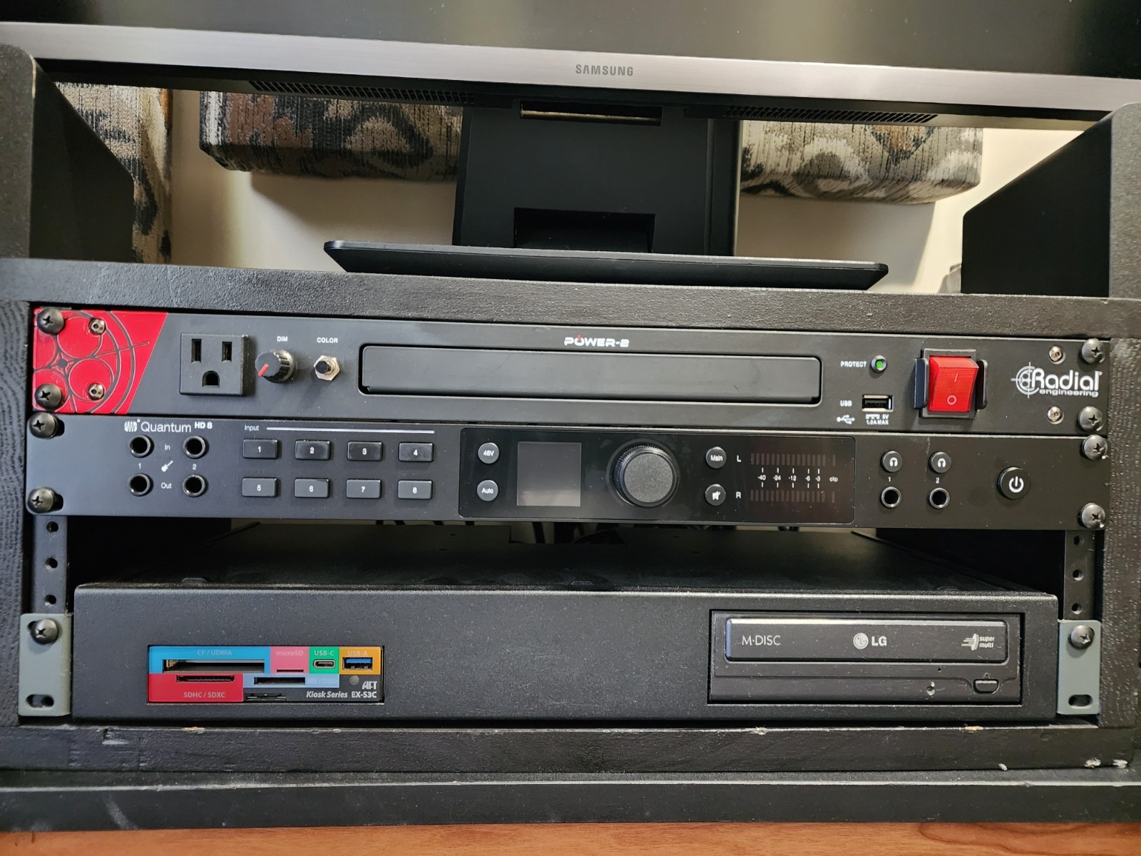 PreSonus Quantum HD 8 26x30 32-Bit USB-C Audio Interface.