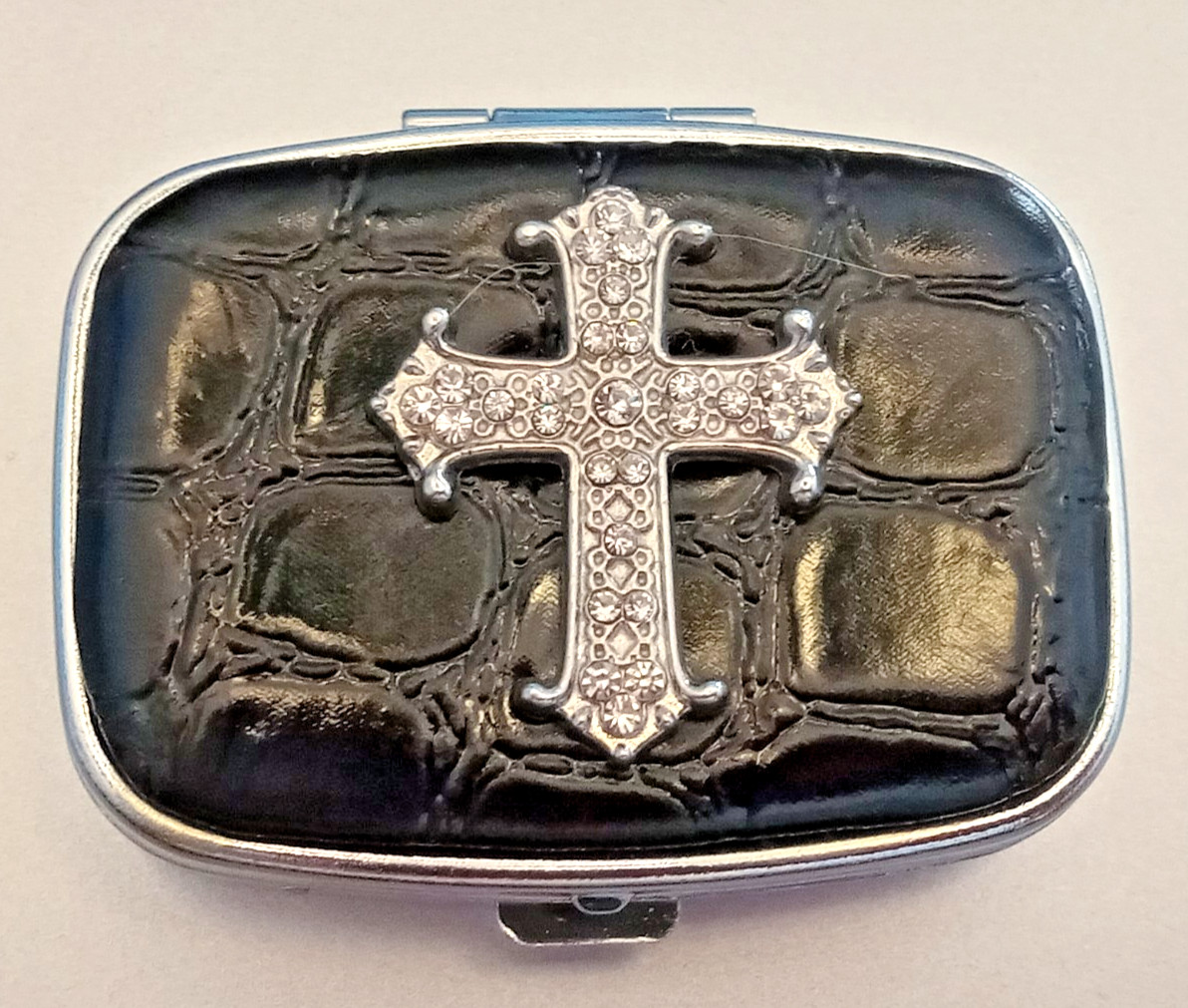 PILL BOX 2 SECTION SILVER CROSS RHINESTONES FAUX BLACK ALLIGATOR SKIN NEW NO TAG