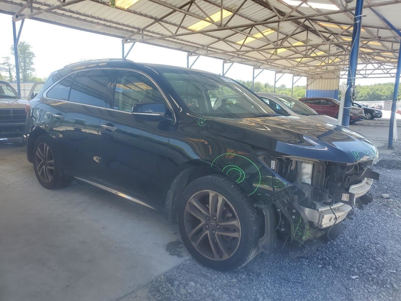 MDX 2017 Glove Box 4694809
