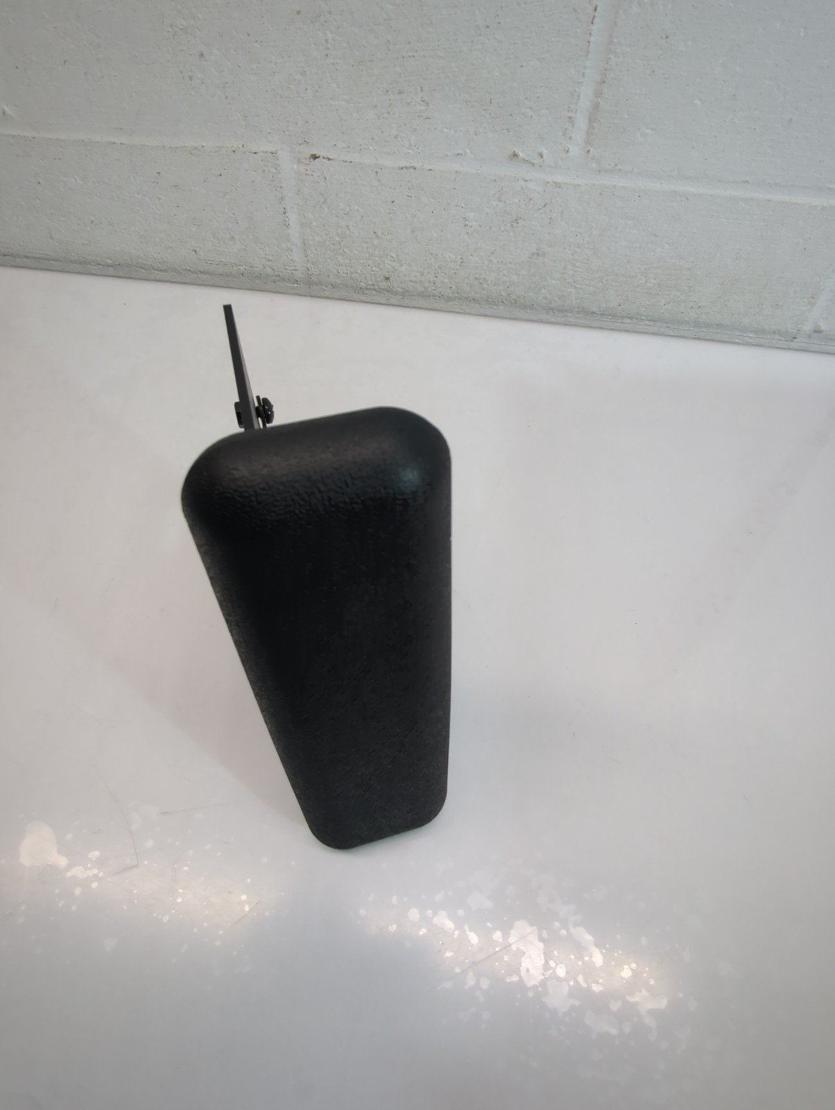 Havis C-ARM-102 Side Mount Armrest