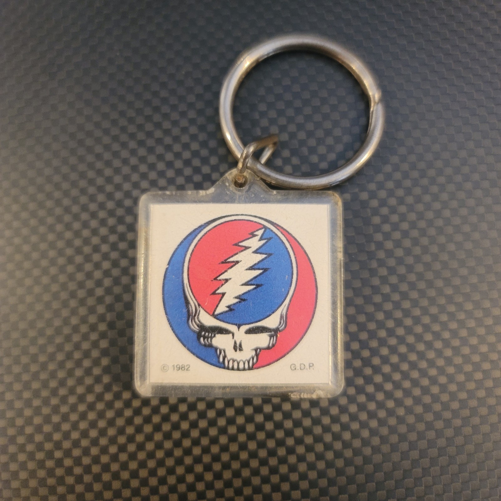 RARE Vintage 1985 GRATEFUL DEAD Skull HTF ! STEAL YOUR FACE Art LUCKY Key Chain