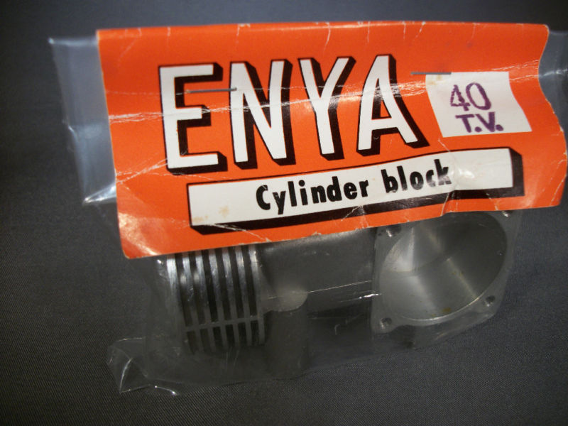 ENYA  45 MODEL 6002  CRANKCASE ASSY NIP
