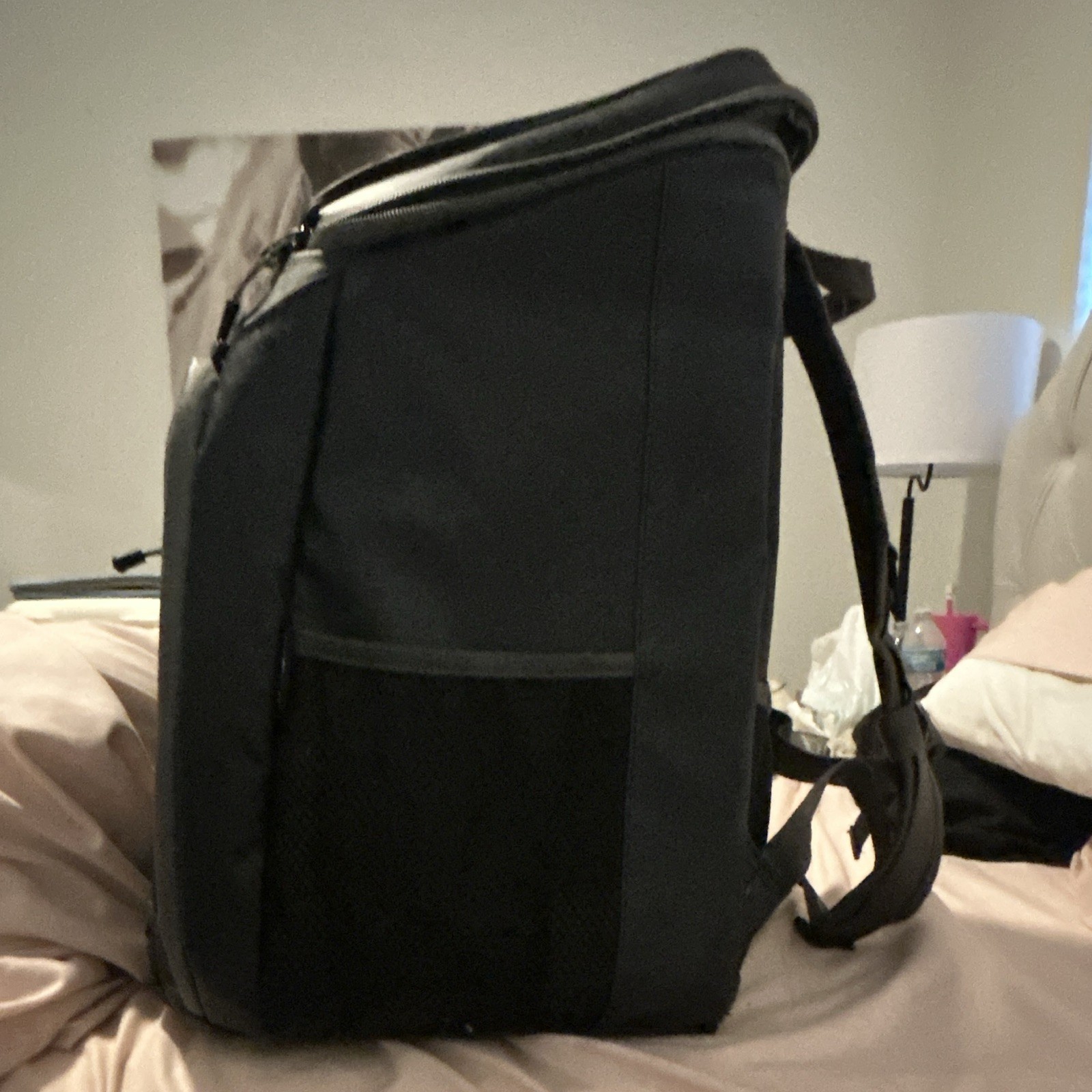 Igloo 16 qt Black Polyester Insulated Cooler Backpack Bag, Adjustable Straps