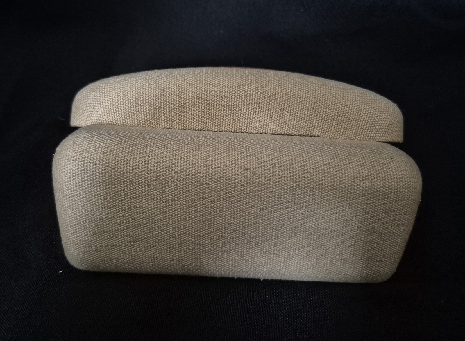 Tropic Winds, Sunglasses Case With Cleaning Cloth (C1-D4)