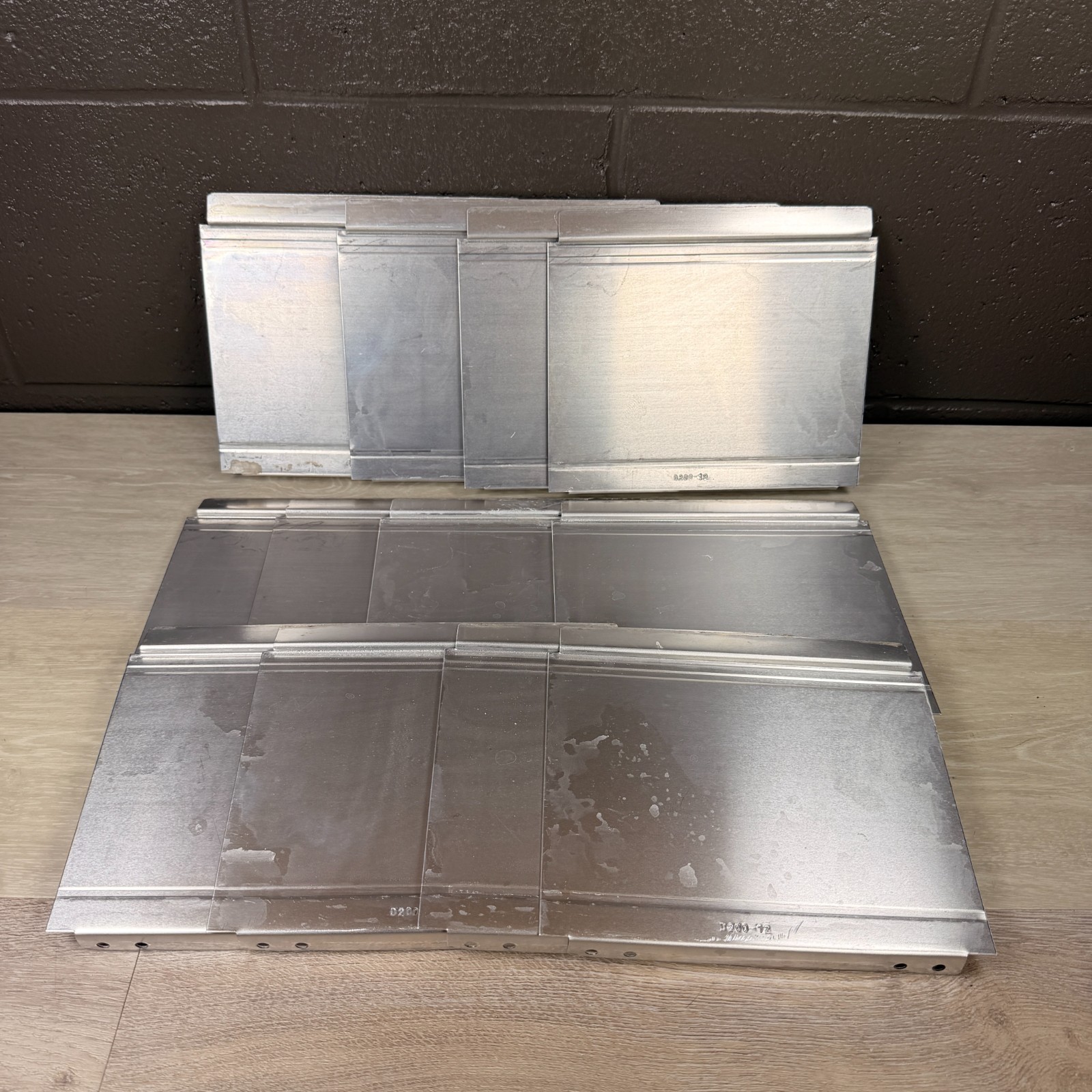 12 Lista D200-12 Aluminum Cabinet Drawer Dividers - 7 7/8" long x 7" high