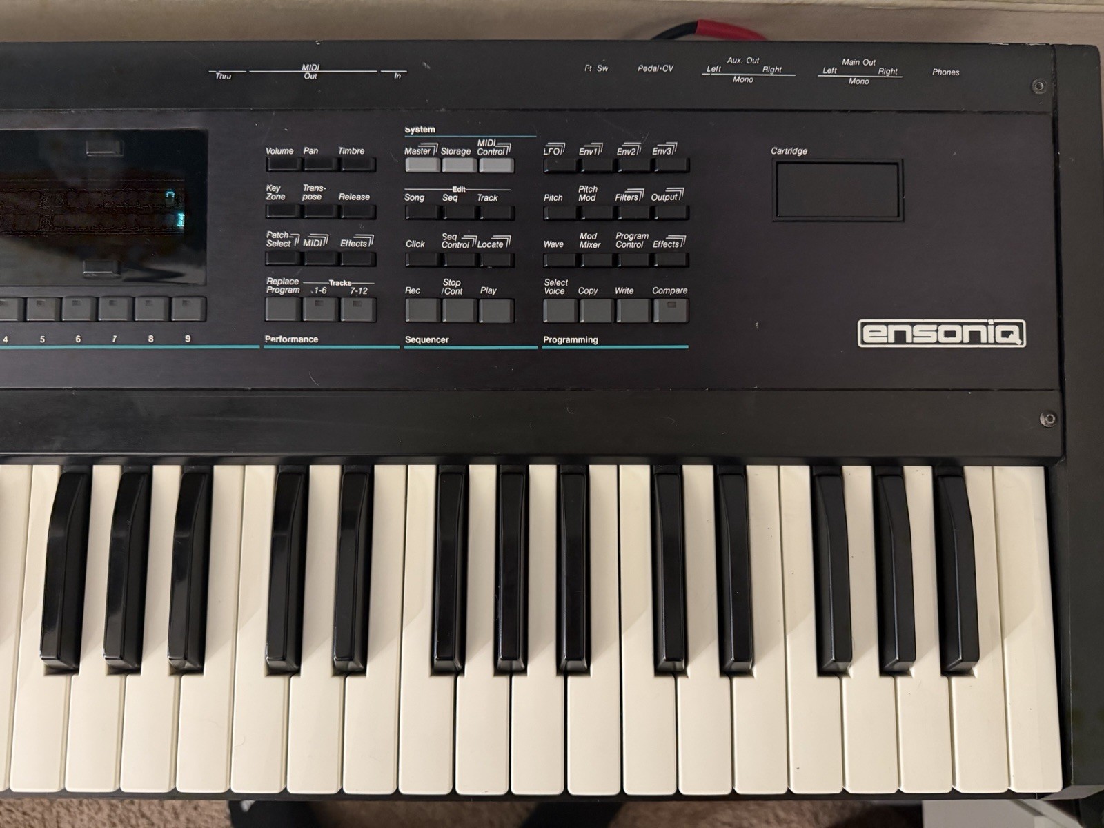 Ensoniq VFX-SD Keyboard: 61 Key Wavetable Synth 24 Track Production W/ ROM