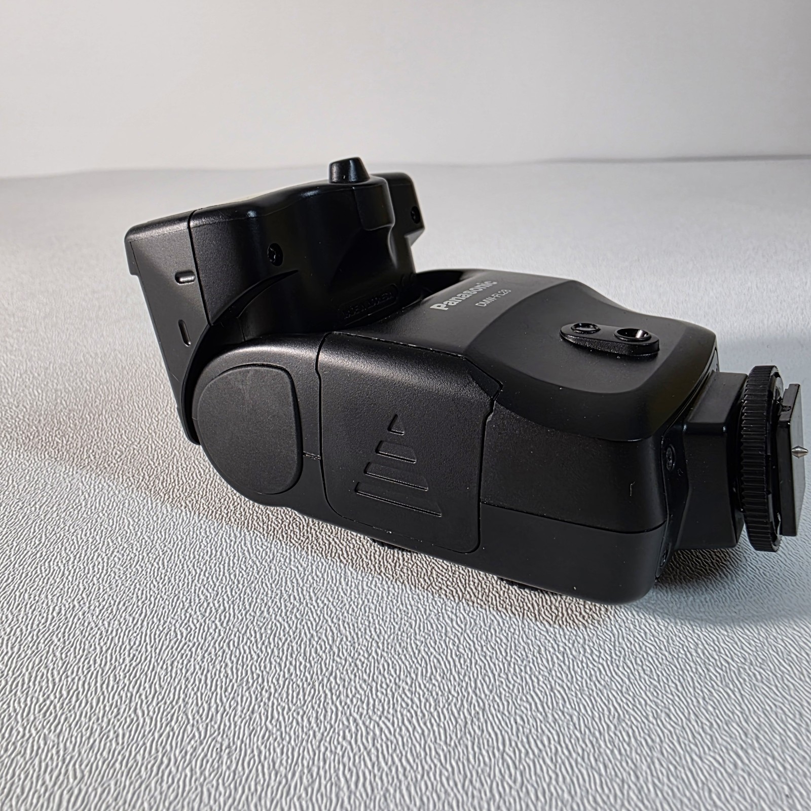 Panasonic DMW-FL28 External Flash Unit