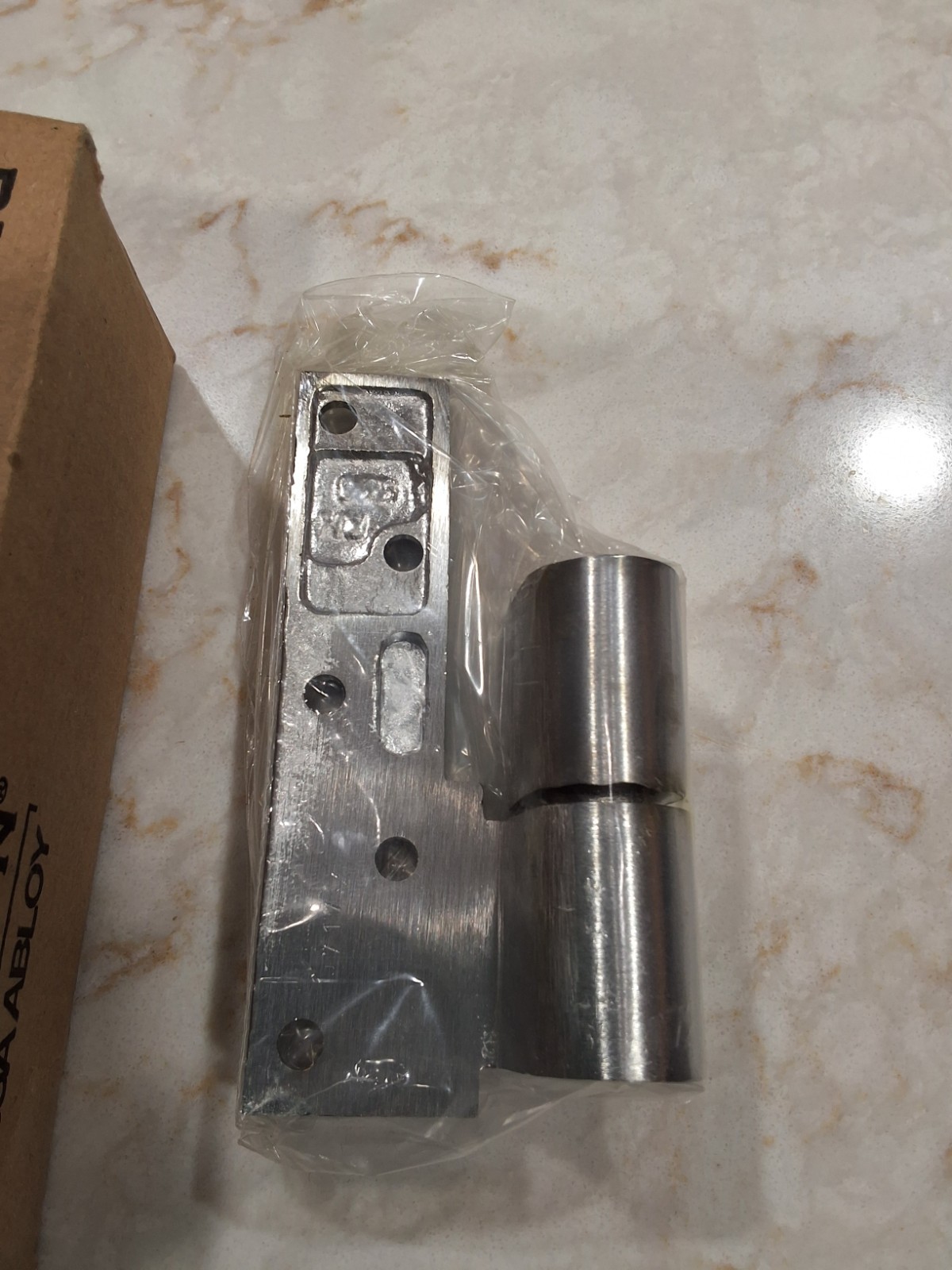 RIXSON ASSA ABLOY INTERMEDIATE PIVOT SET M19 626 RH