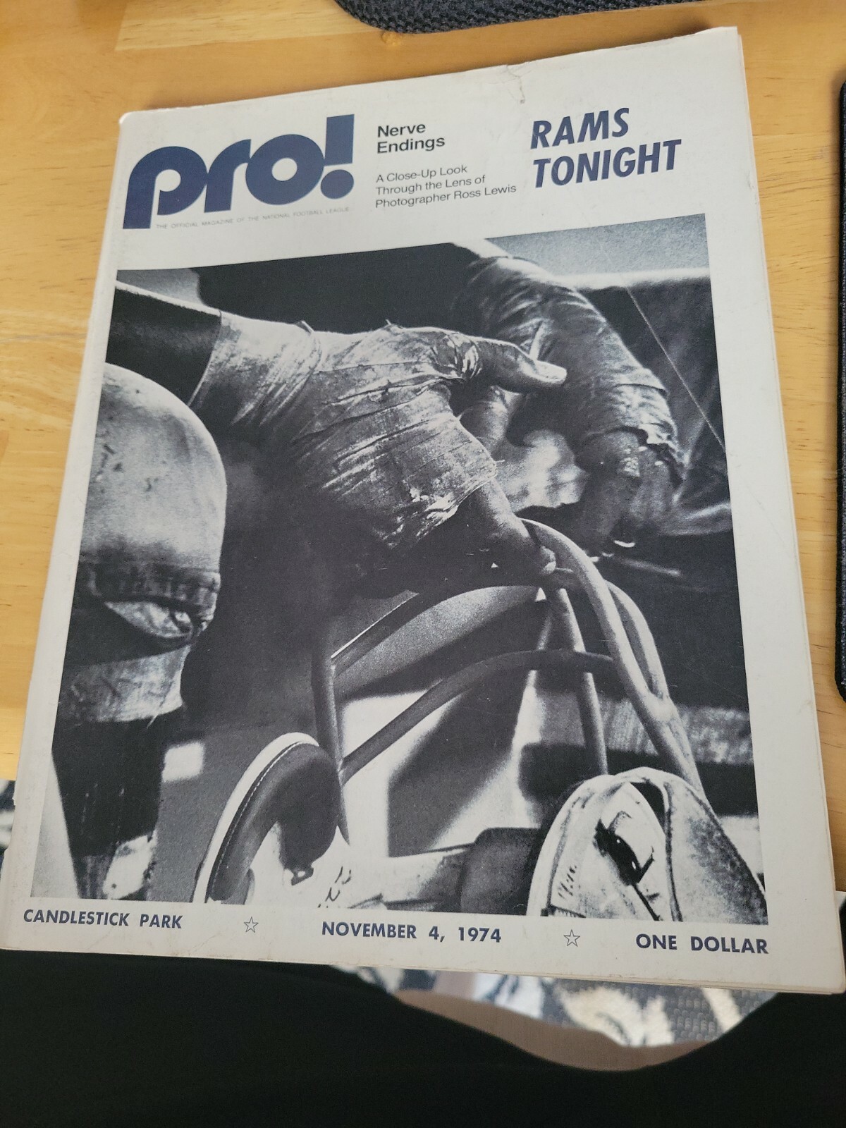 PRO! MAGAZINE RAMS 15 49ERS 13 @ CANDLESTICK PARK NOV 4,1974 SNEAD HARRIS GOOD+