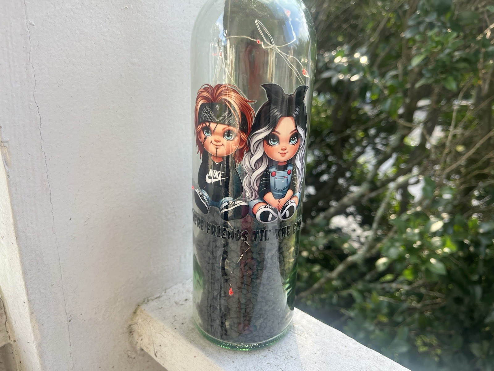 Lighted Wine Bottle Decor Chucky and Tiffany Halloween 2025