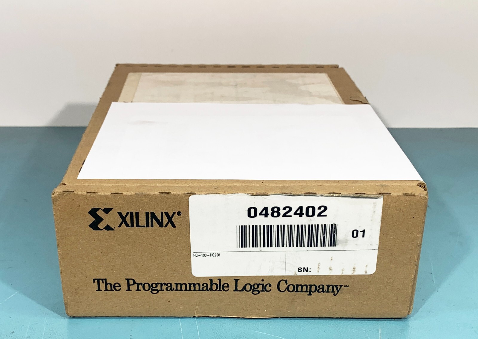 Xilinx HW-133-HQ208 Programmer