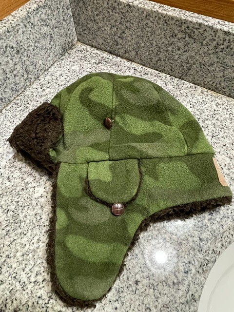 GAP KIDS CAMOUFLAGE WINTER HAT S/M EAR FLAP TRAPPER