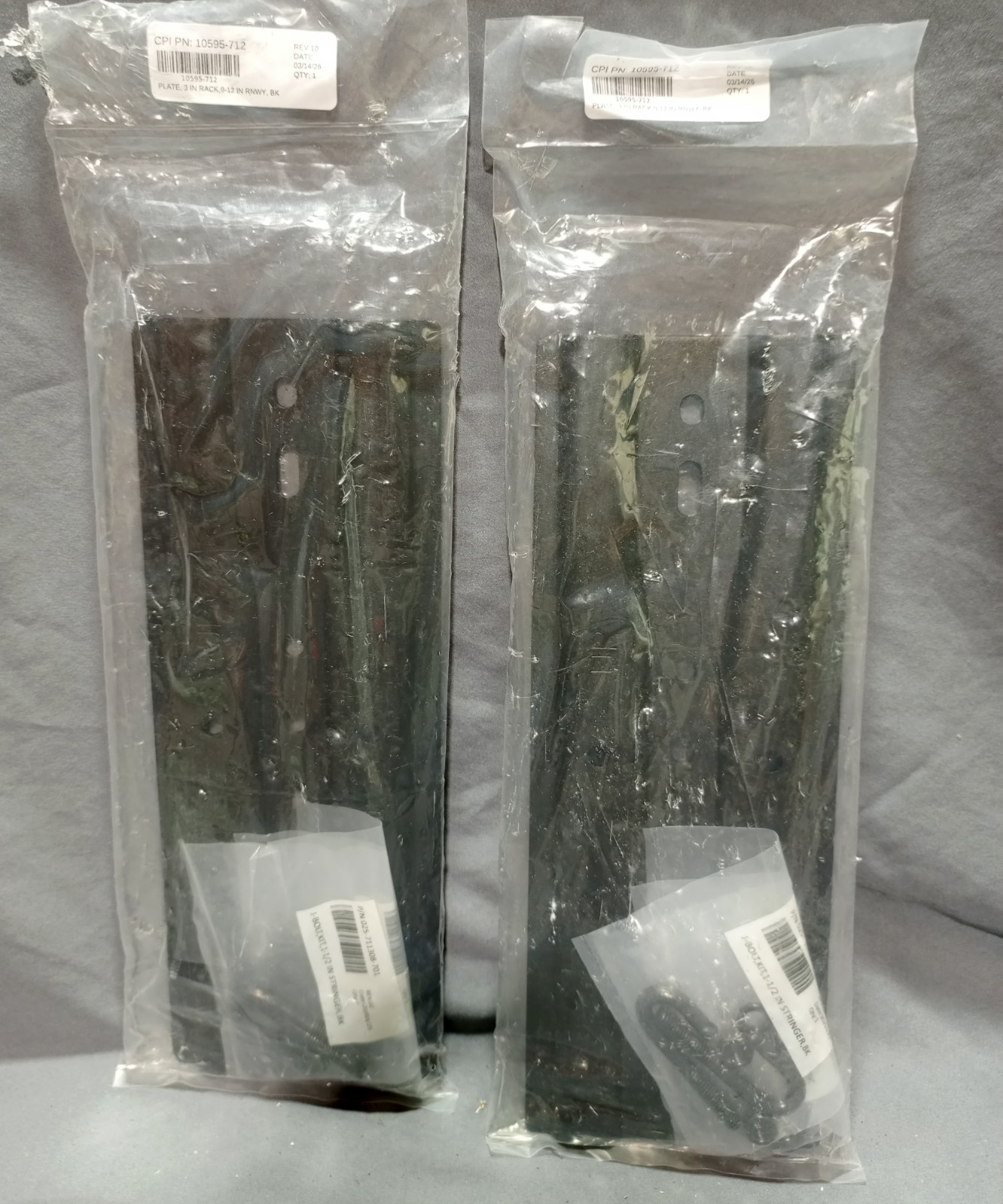 Lot Of 2 CPI 10595-712 Plate, 3 In Rack
