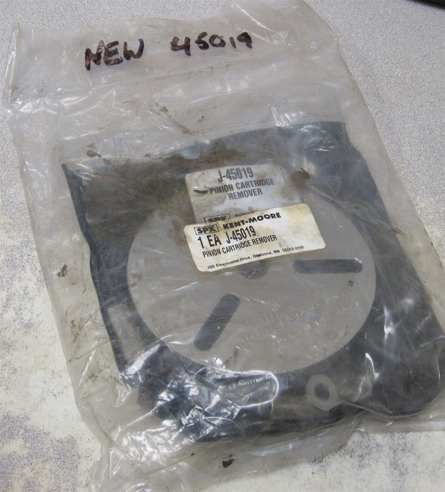 New Kent Moore J-45019 Pinion Cartridge Remover Set Complete