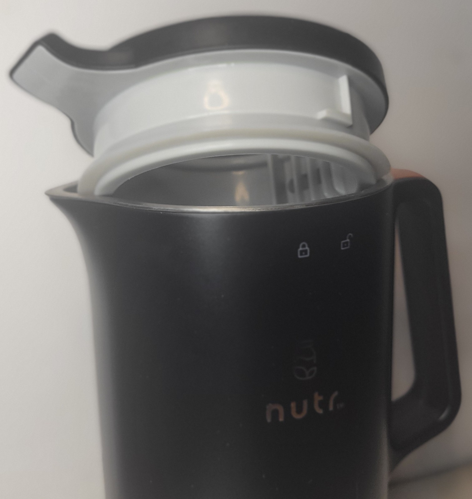 Nutr Machine - Automatic Nut Milk Maker | Black