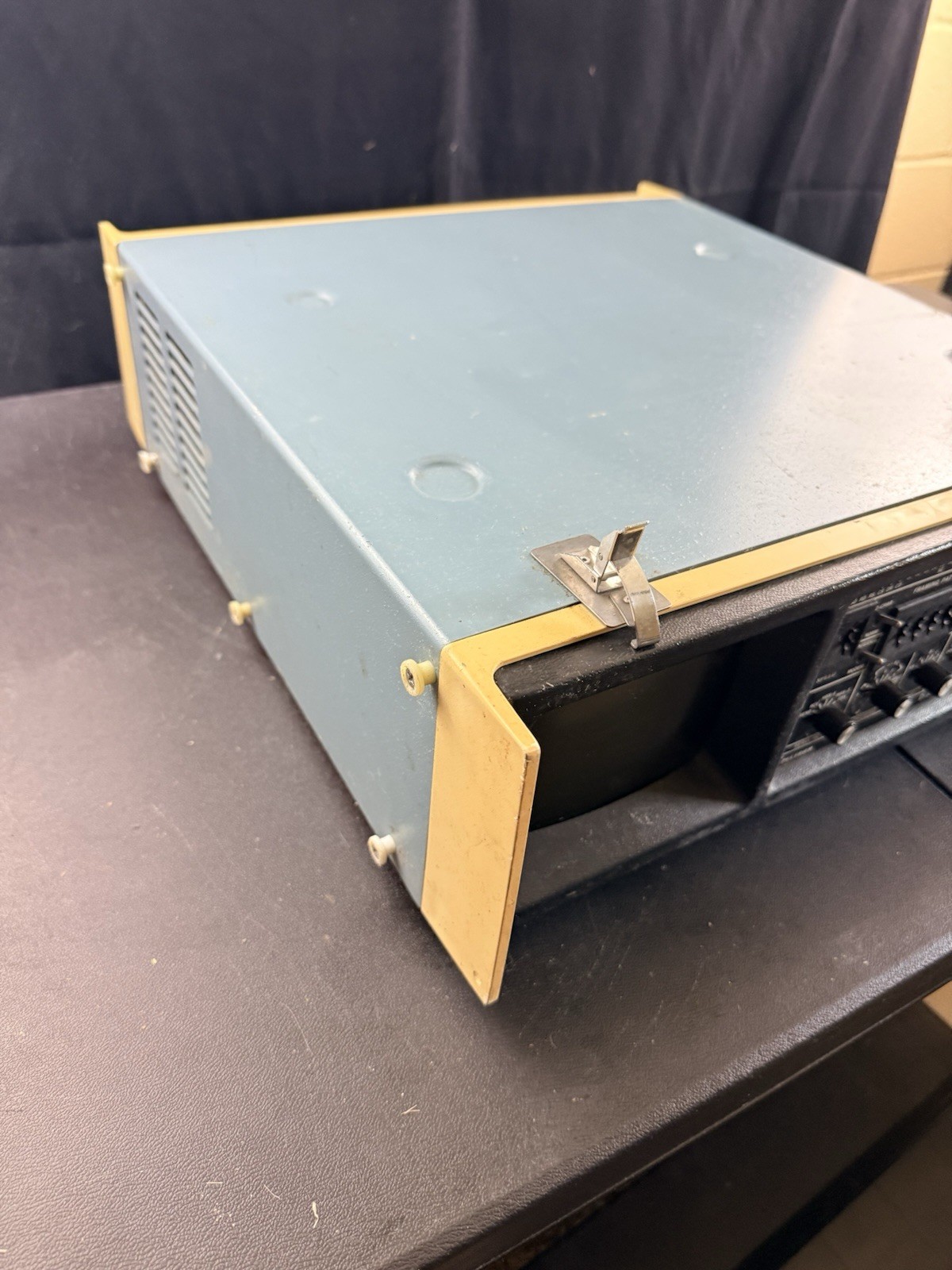 D-584 Datascope Retro Computing Test Equipment Serial Protocol Analyzer WORKS