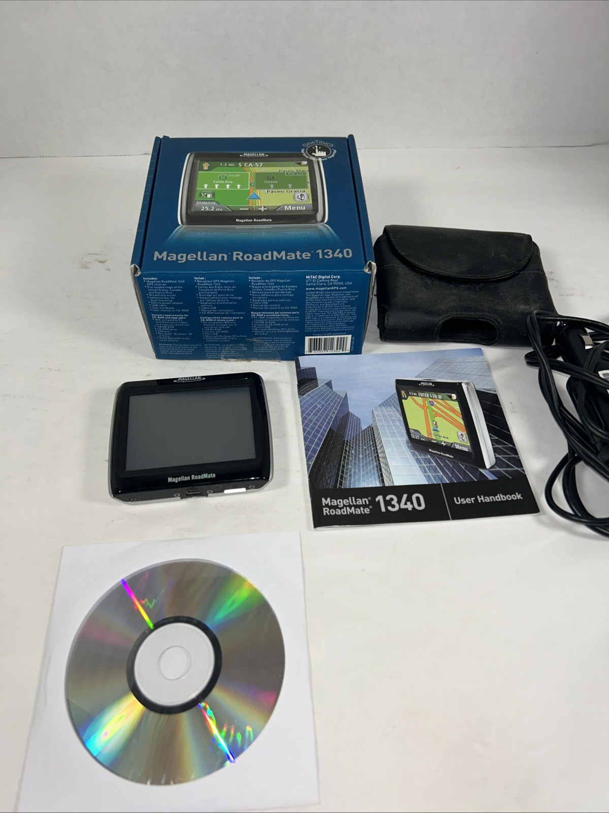 Magellan RoadMate 1340 GPS CD Two Chargers Manuals Bundle