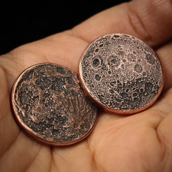 Solid Copper Moon 1" coin