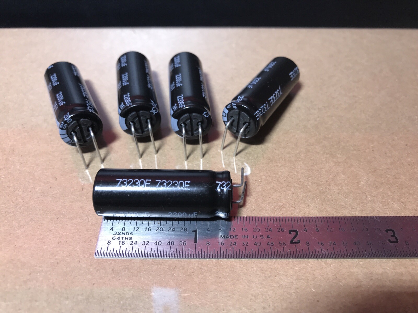 5 X Panasonic 2200uf 35V 105*c Degrees FR Range Radial Electrolytic Capacitors