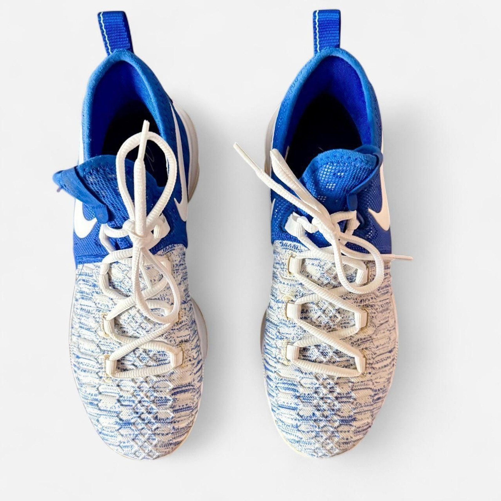 Nike Men's Blue and White Trainers