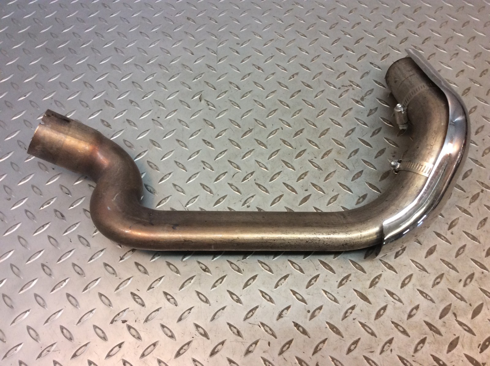 17-25 Harley Davidson Touring Exhaust Header Cross Over Pipe Heat Shield