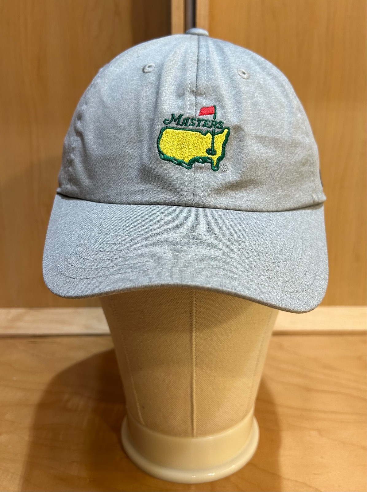 2018 MASTERS (GRAY) PERFORMANCE SLOUCH Golf HAT from AUGUSTA NATIONAL